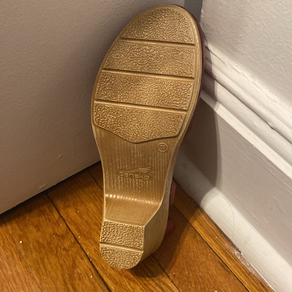 Never worn Dankso Mary Janes - sz 39 - Picture 4 of 6